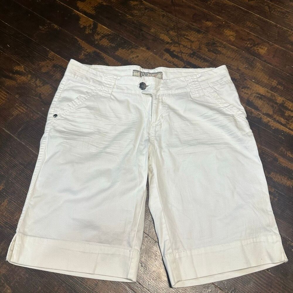 BKE Serena beige Bermuda 29 normcore khaki shorts